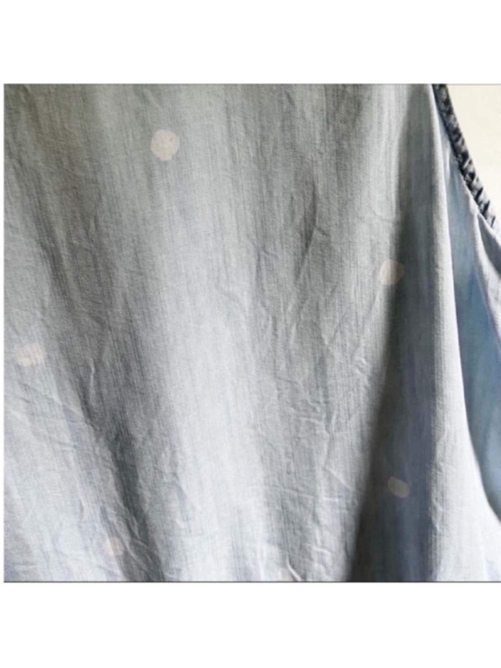 Antropologie Cloth & Stone tank top blue chambray polka dot raw hem - Picture 4 of 9